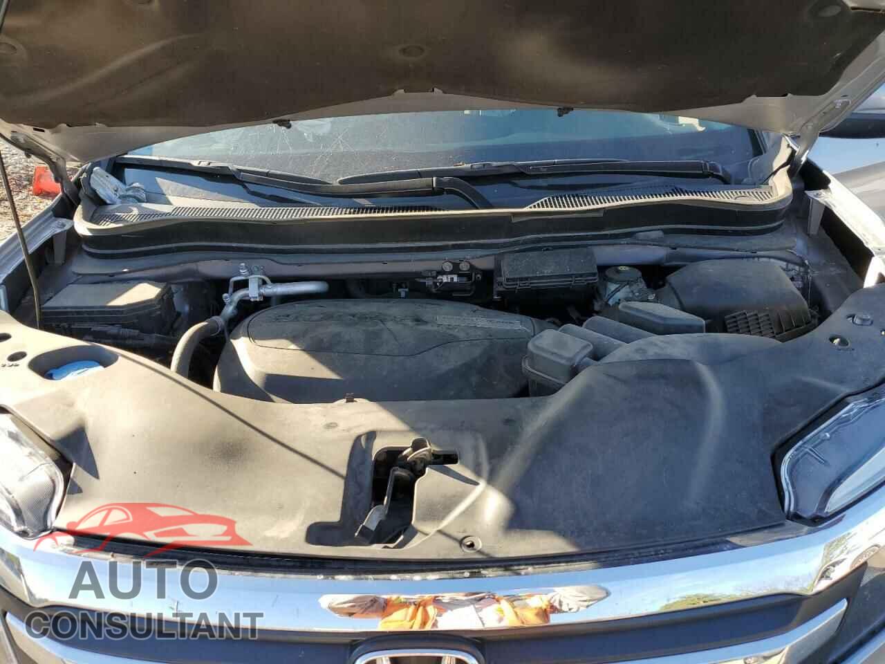 HONDA PILOT 2017 - 5FNYF6H51HB063318