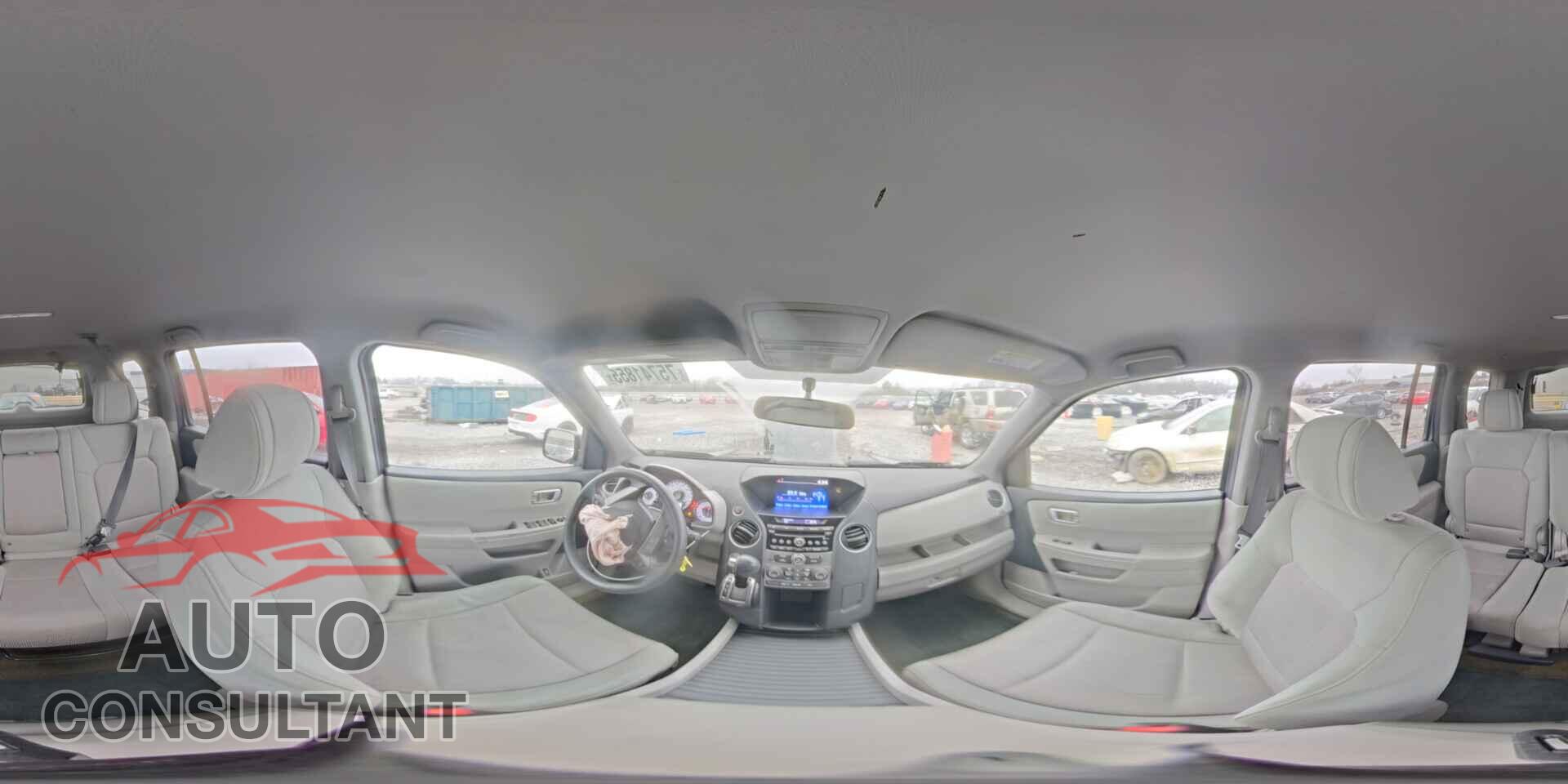 HONDA PILOT 2015 - 5FNYF4H44FB005471