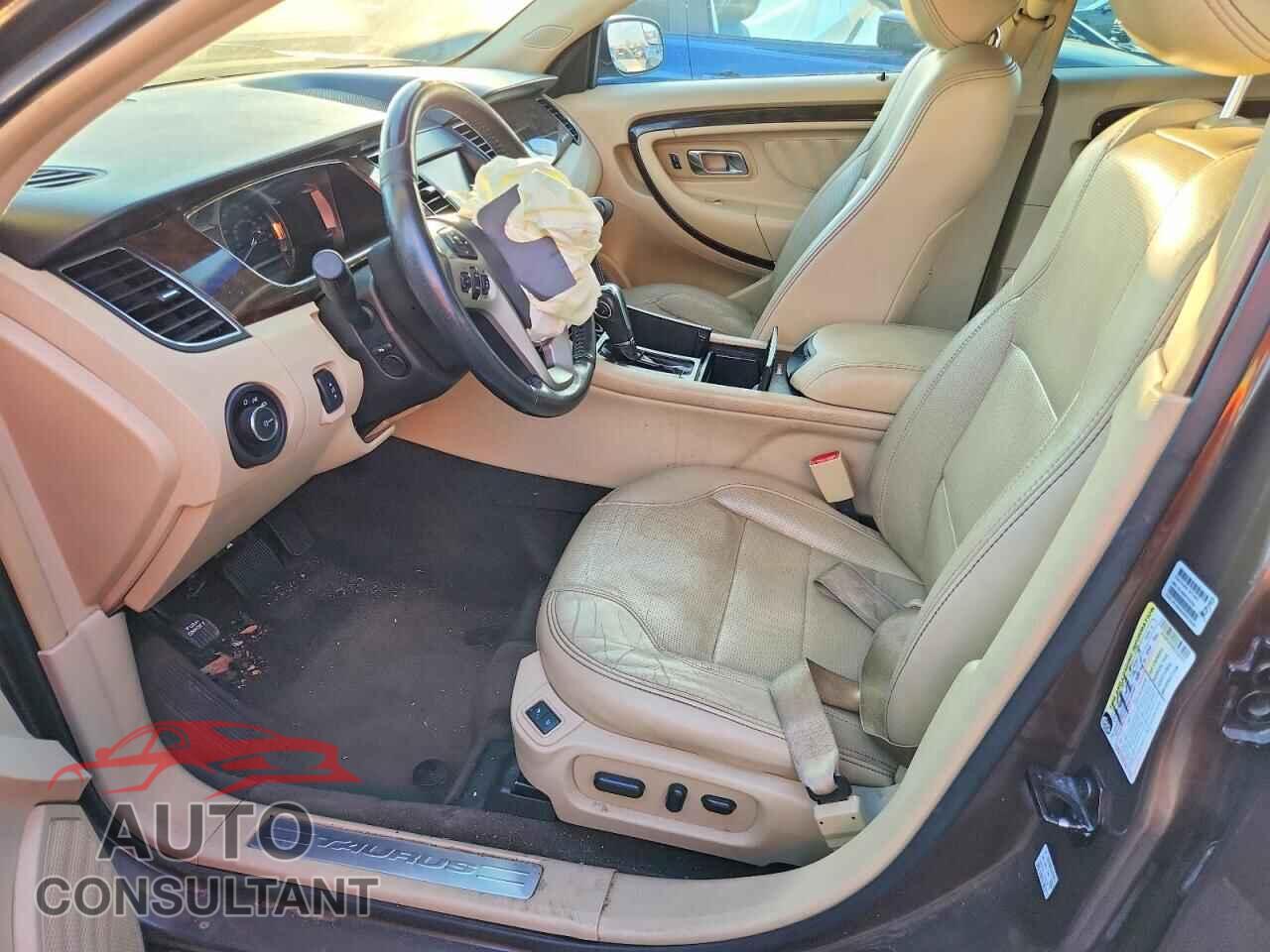 FORD TAURUS 2015 - 1FAHP2F8XFG104721