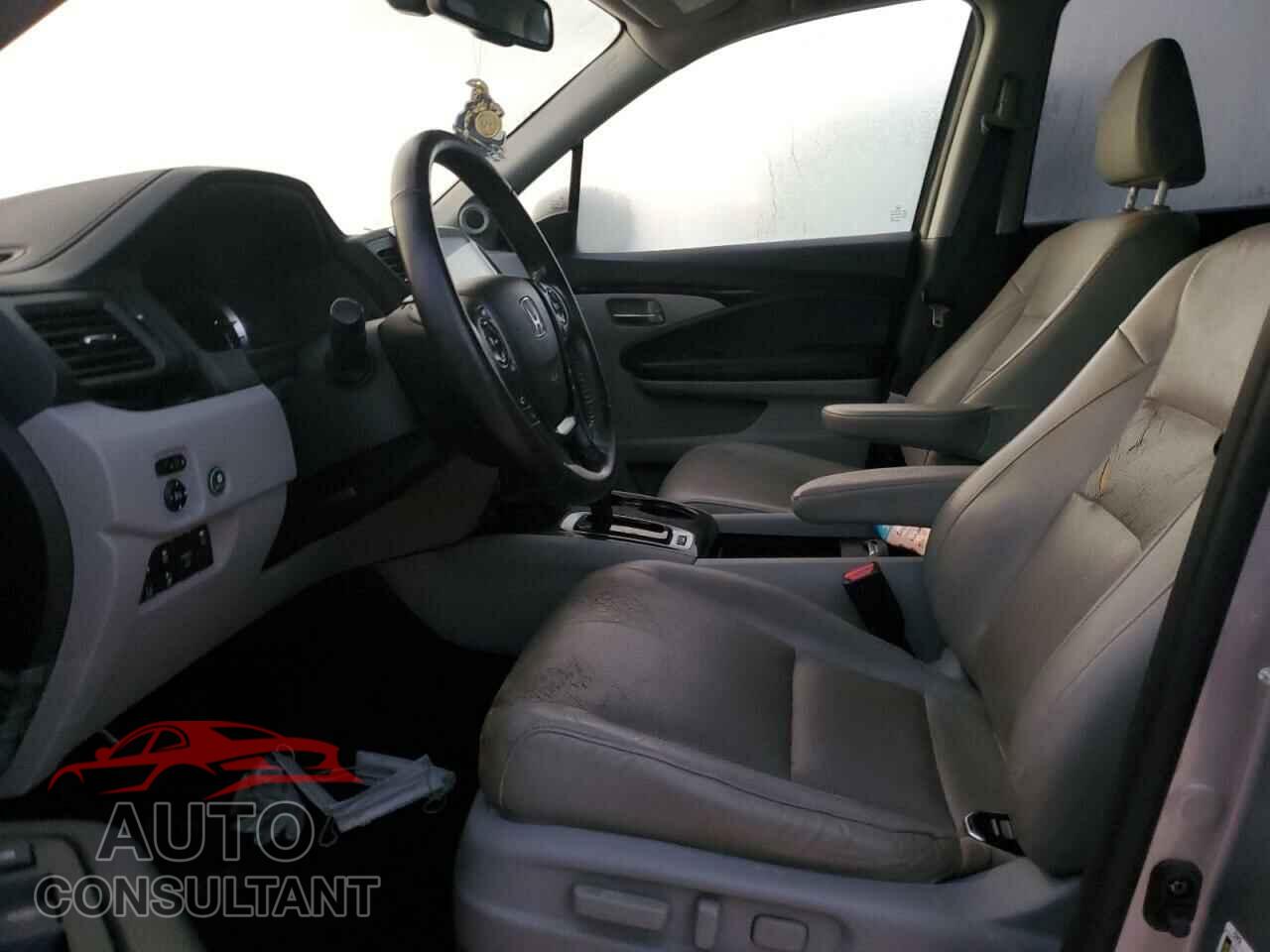HONDA RIDGELINE 2017 - 5FPYK3F79HB006662