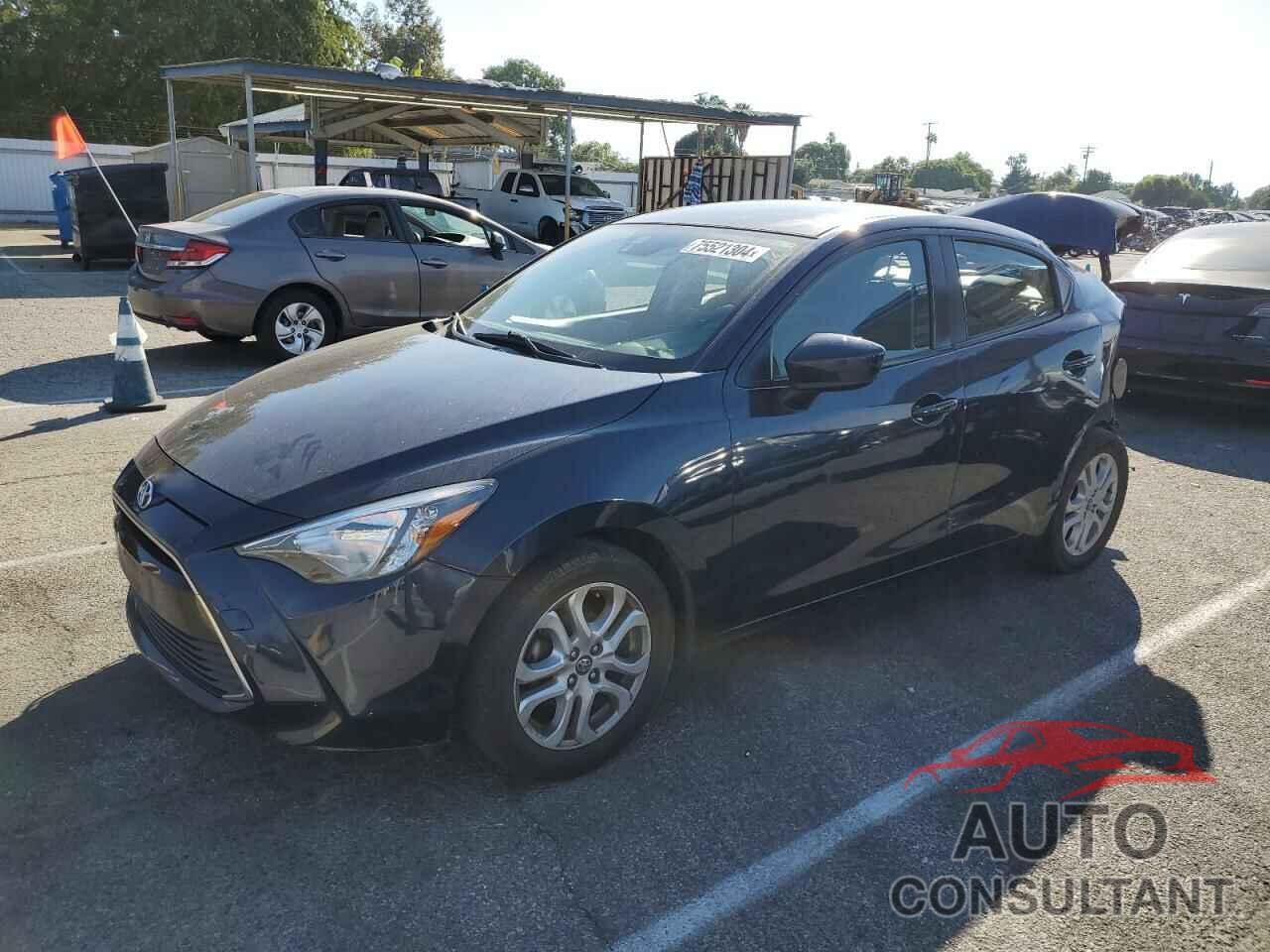 TOYOTA YARIS 2018 - 3MYDLBYV4JY315753