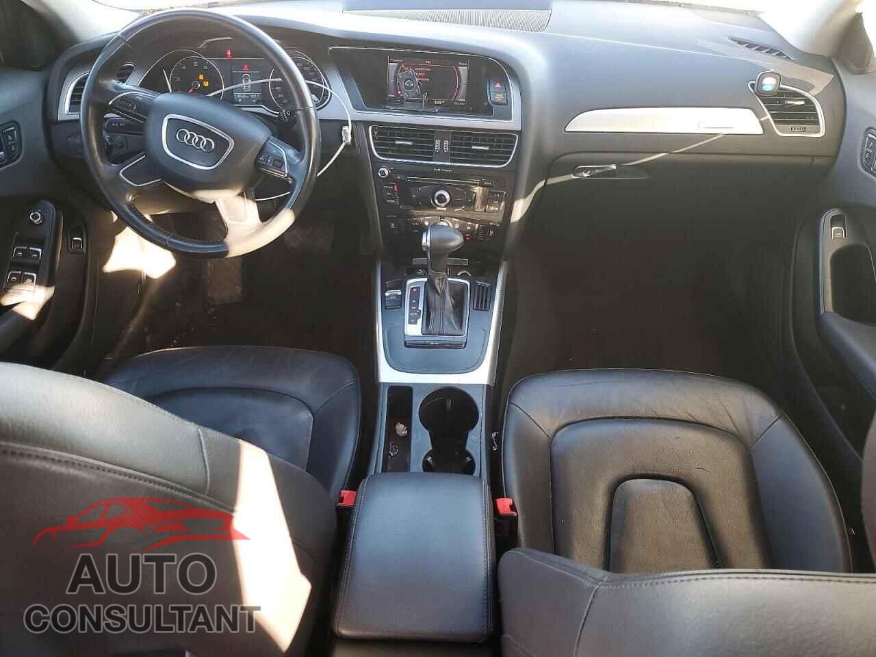 AUDI A4 2013 - WAUBFAFL8DN034353