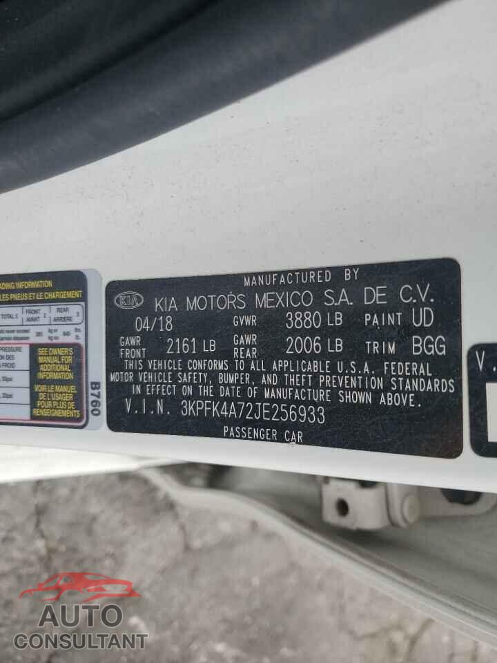 KIA FORTE 2018 - 3KPFK4A72JE256933