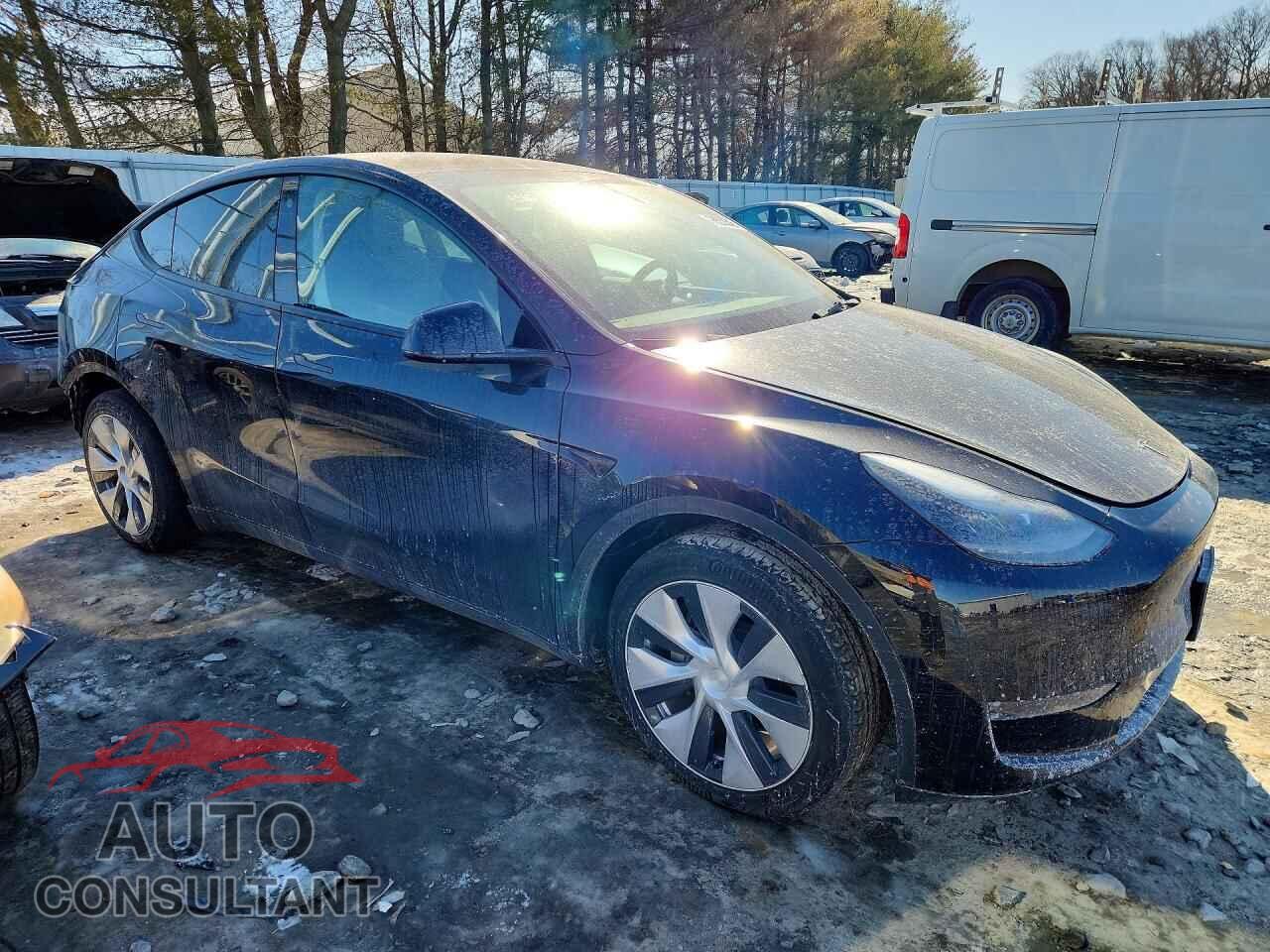 TESLA MODEL Y 2023 - 7SAYGDEE1PF764142