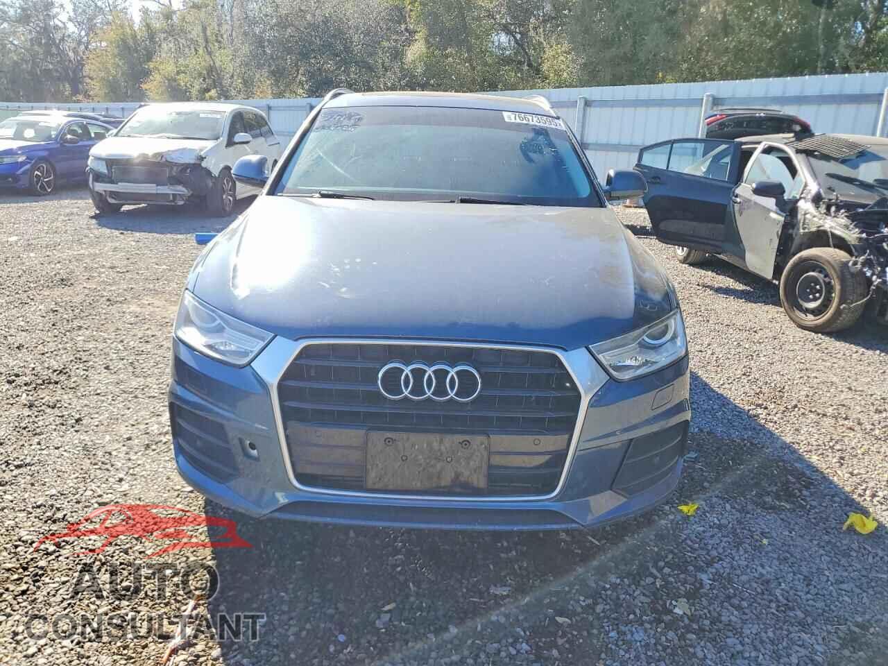 AUDI Q3 2017 - WA1ECCFS0HR012366