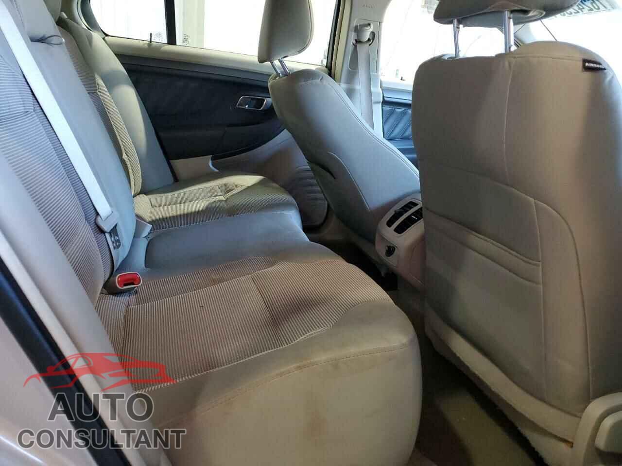 FORD TAURUS 2012 - 1FAHP2EW3CG122389