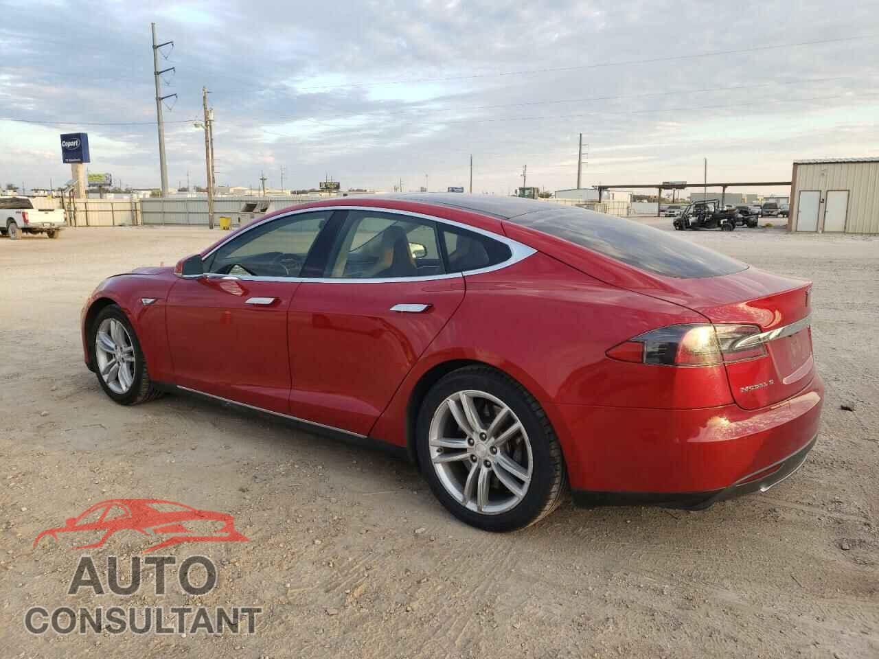 TESLA MODEL S 2013 - 5YJSA1CP7DFP26059
