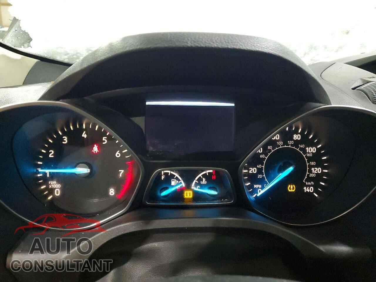 FORD ESCAPE 2017 - 1FMCU0F77HUD91721