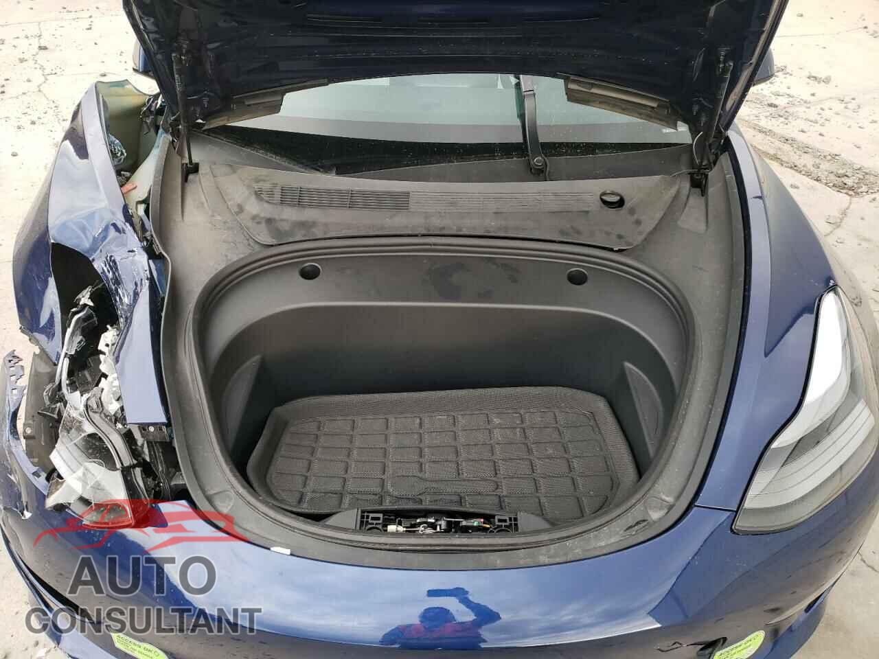 TESLA MODEL 3 2023 - 5YJ3E1EA2PF462285