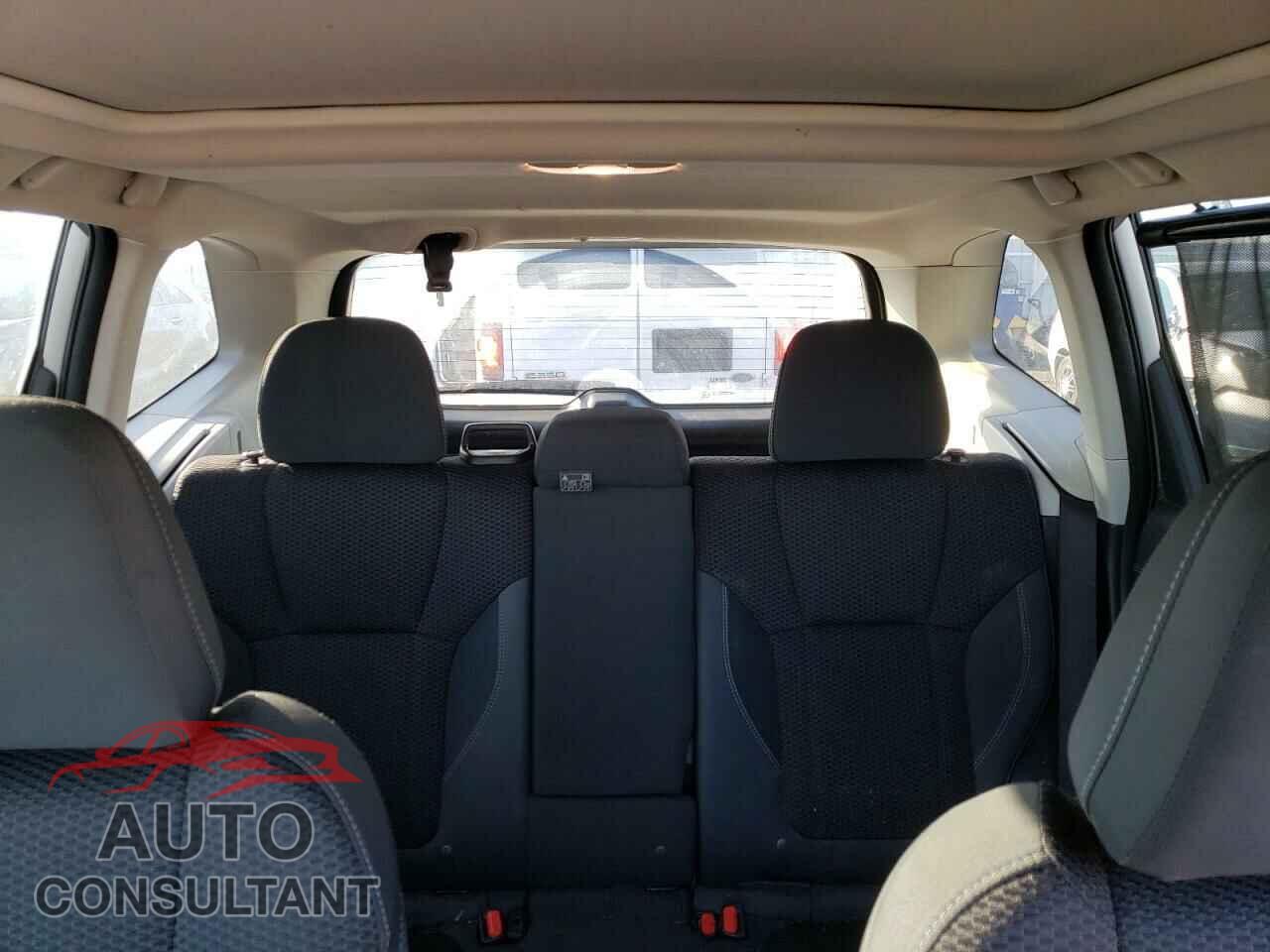 SUBARU FORESTER 2019 - JF2SKAEC8KH464168