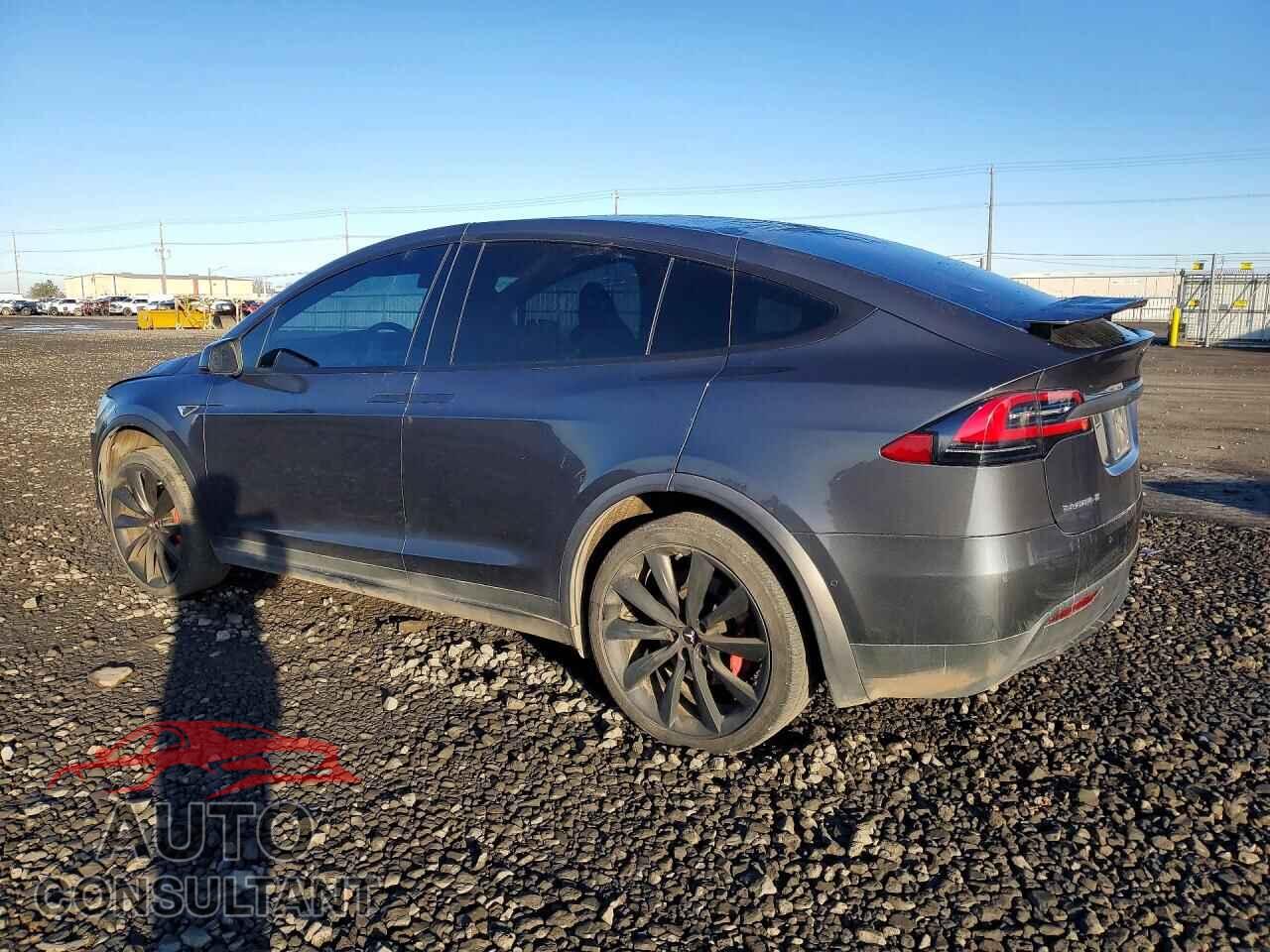 TESLA MODEL X 2016 - 5YJXCBE45GF001217
