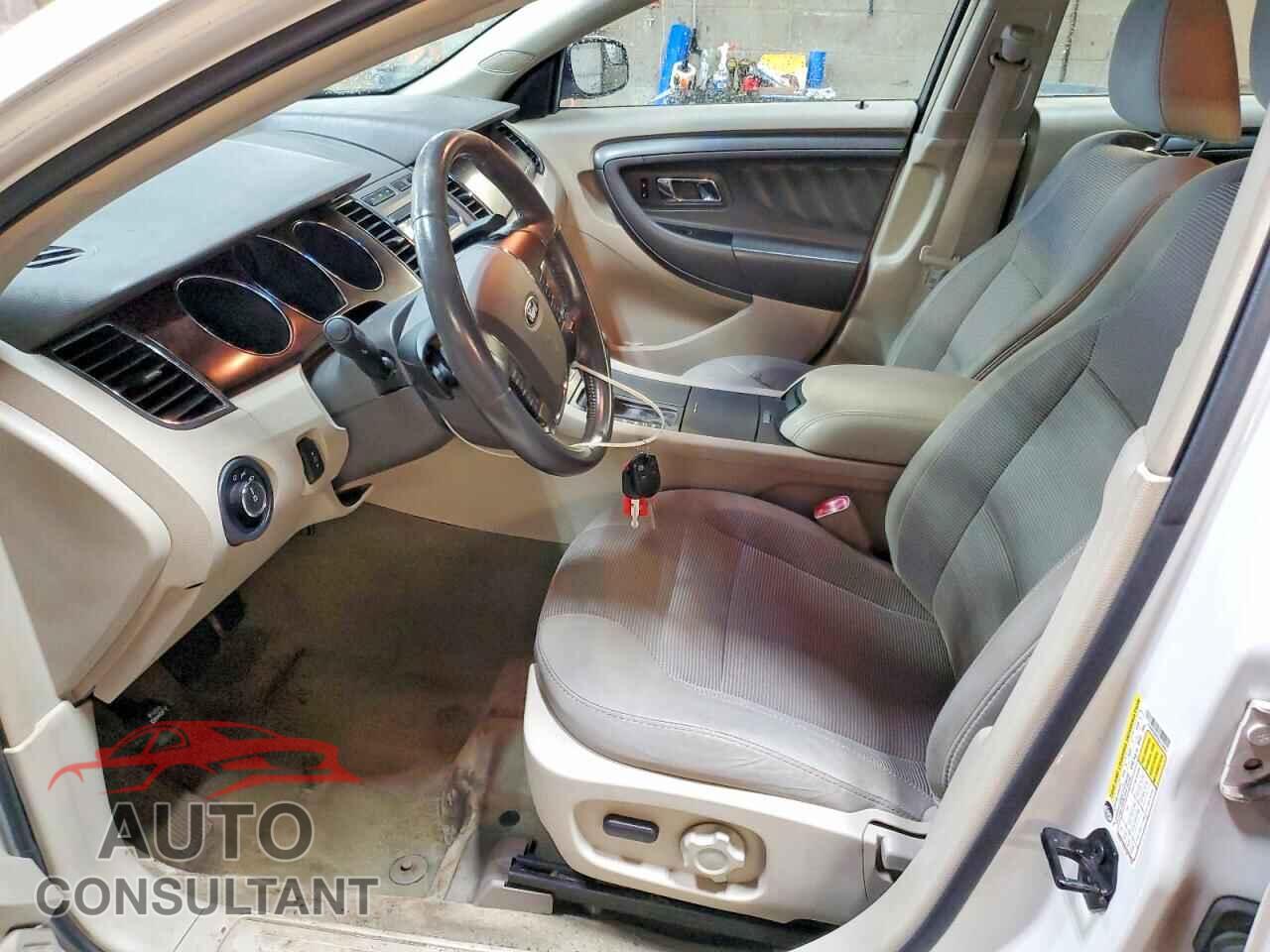 FORD TAURUS 2012 - 1FAHP2EW3CG142657
