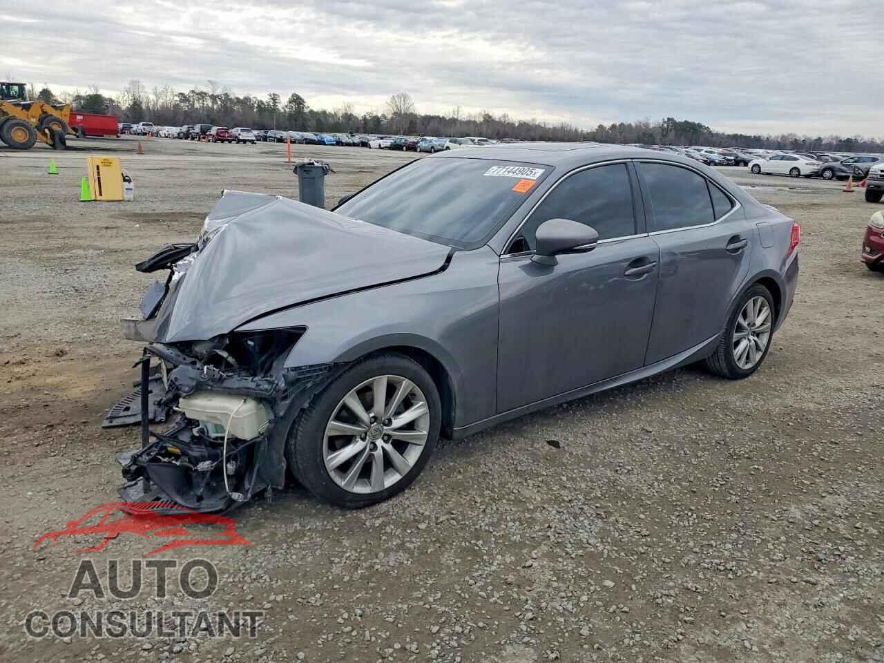 LEXUS IS 2014 - JTHBF1D20E5015048