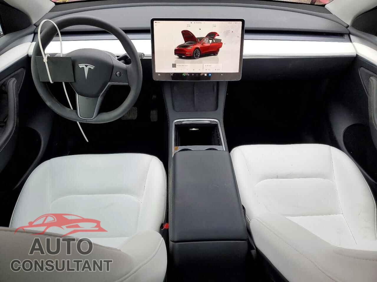 TESLA MODEL Y 2023 - 7SAYGAEE2PF773379