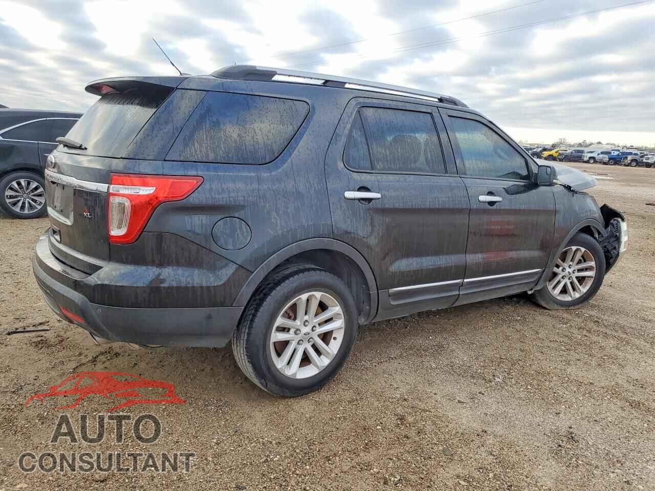FORD EXPLORER 2013 - 1FM5K7D88DGC52497