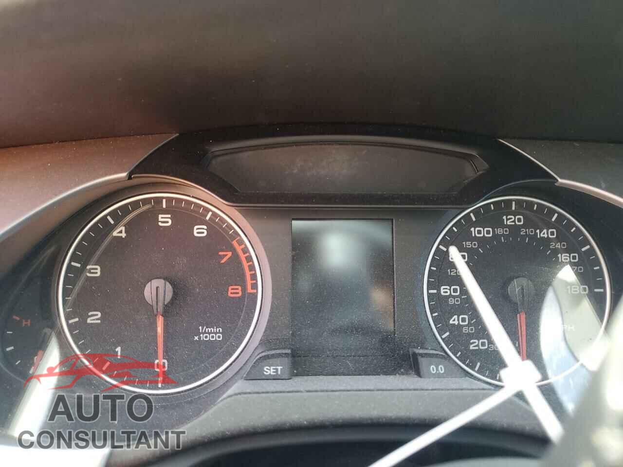 AUDI A4 2012 - WAUBFAFL8CN015803