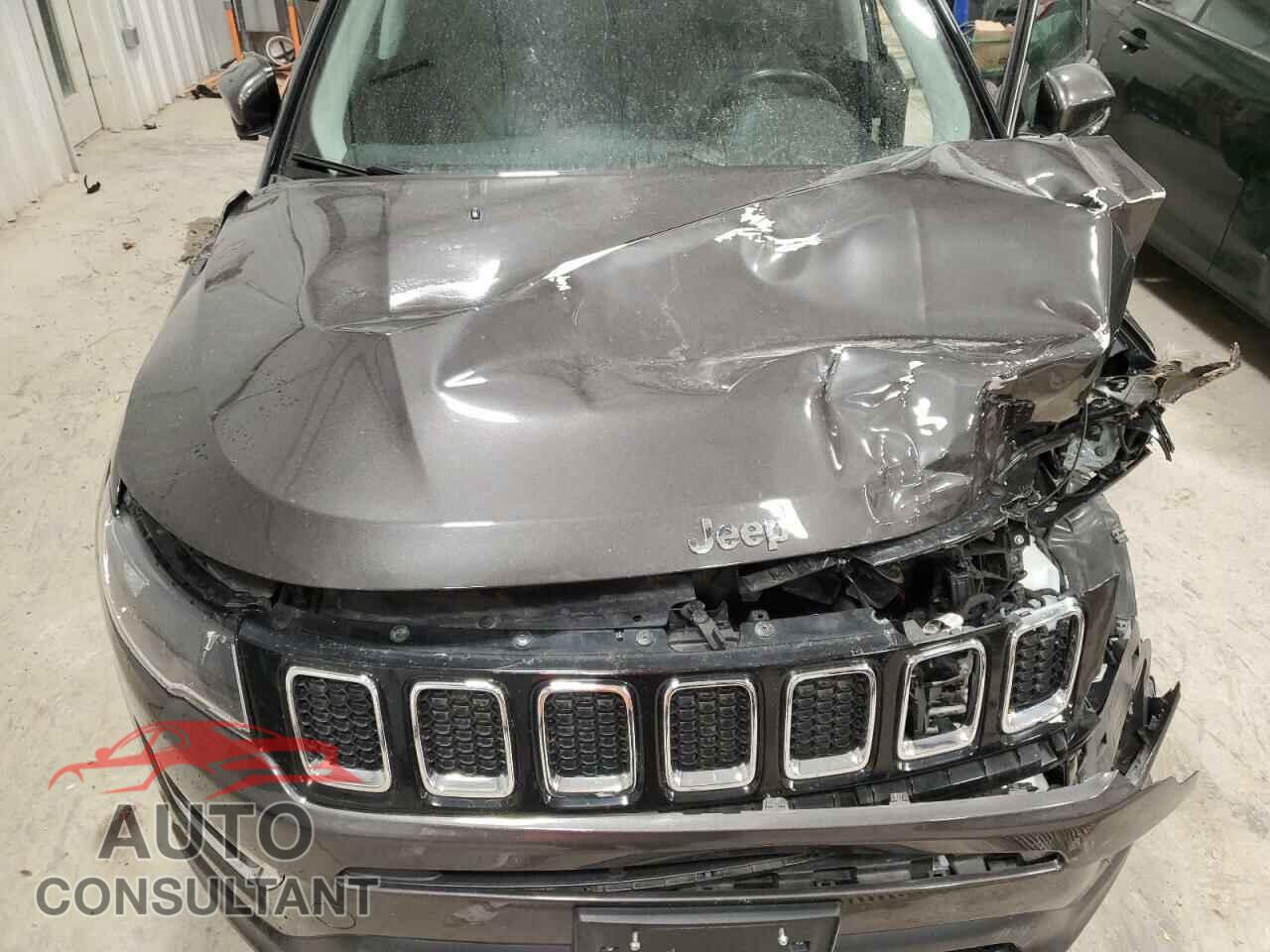 JEEP COMPASS 2019 - 3C4NJDCB7KT827801