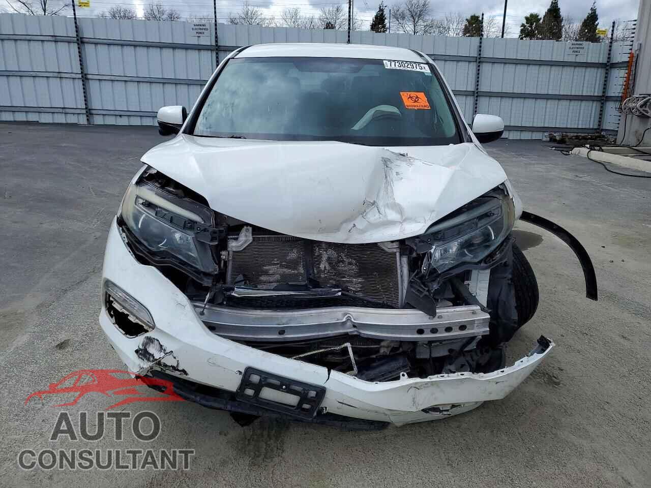 HONDA PILOT 2017 - 5FNYF5H39HB036084