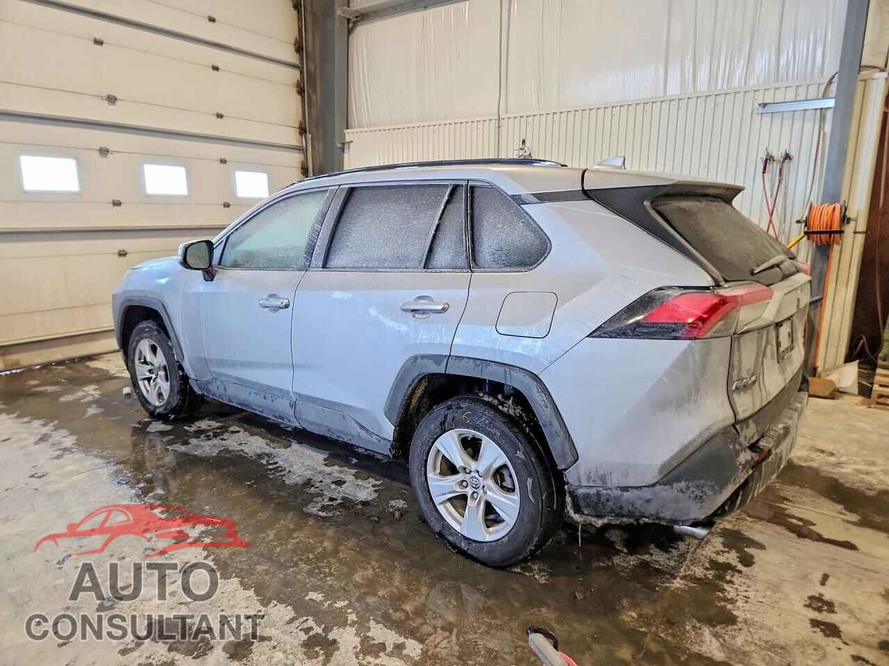 TOYOTA RAV4 2019 - JTMP1RFV0KD012101