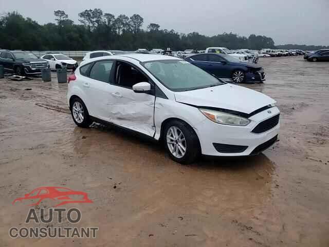 FORD FOCUS 2015 - 1FADP3K29FL204631
