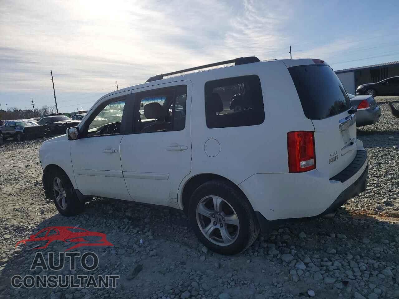 HONDA PILOT 2014 - 5FNYF3H79EB015609