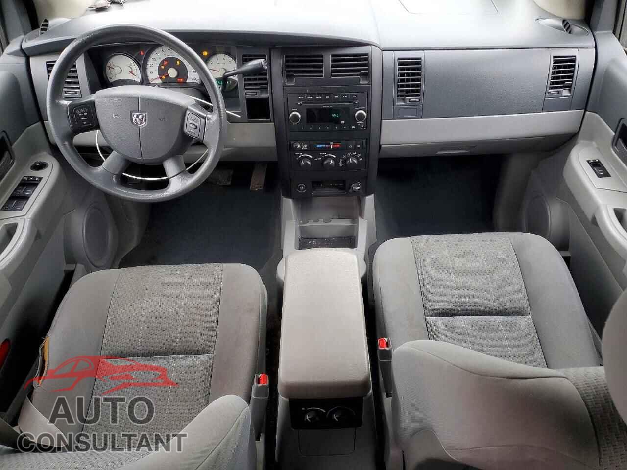 DODGE DURANGO 2009 - 1D8HD38KX9F700540