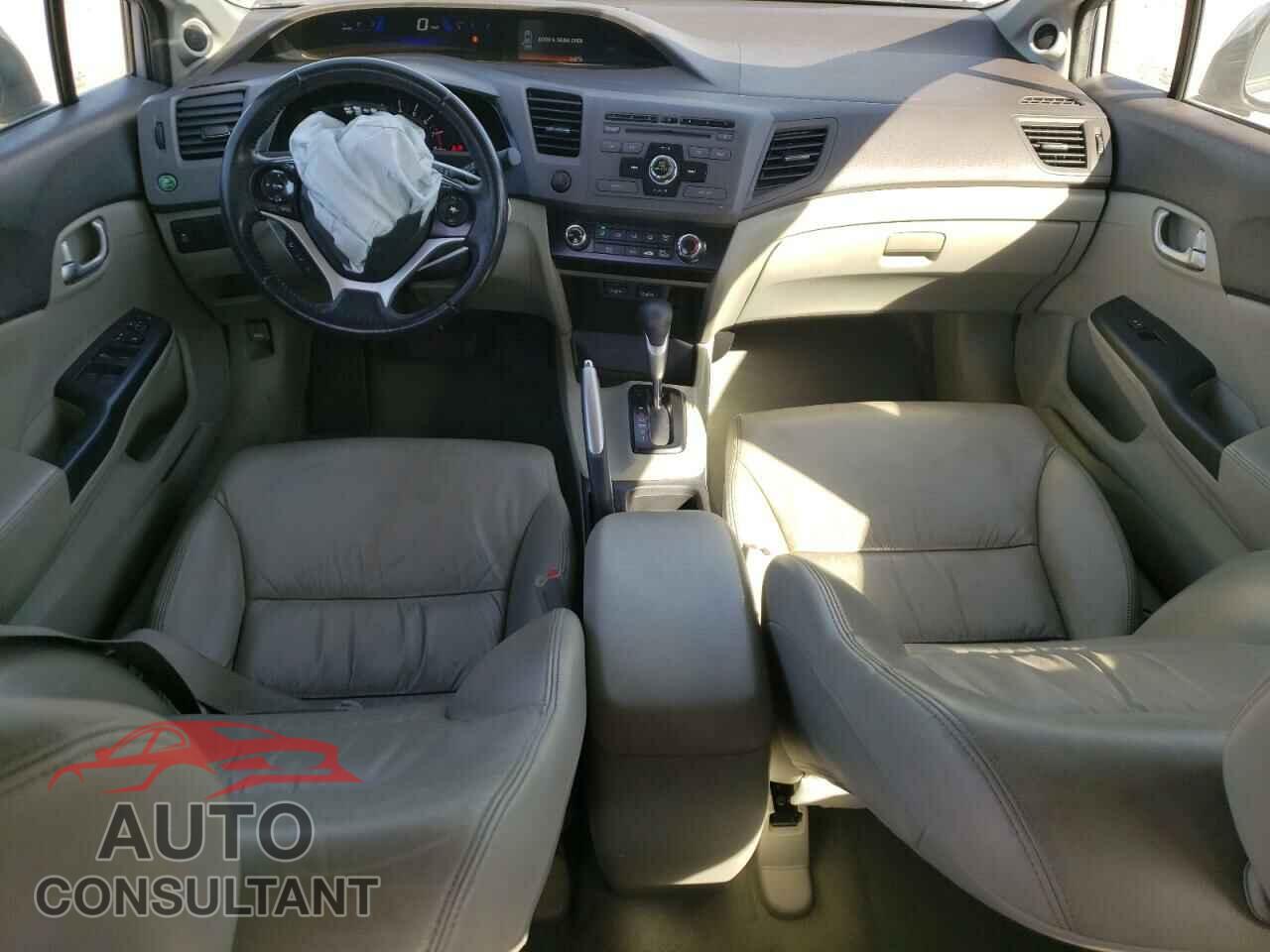HONDA CIVIC 2012 - 2HGFB2F95CH557753
