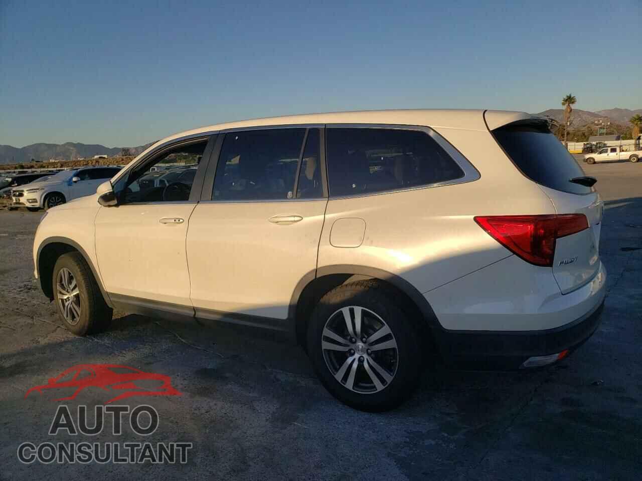 HONDA PILOT 2016 - 5FNYF5H55GB005236