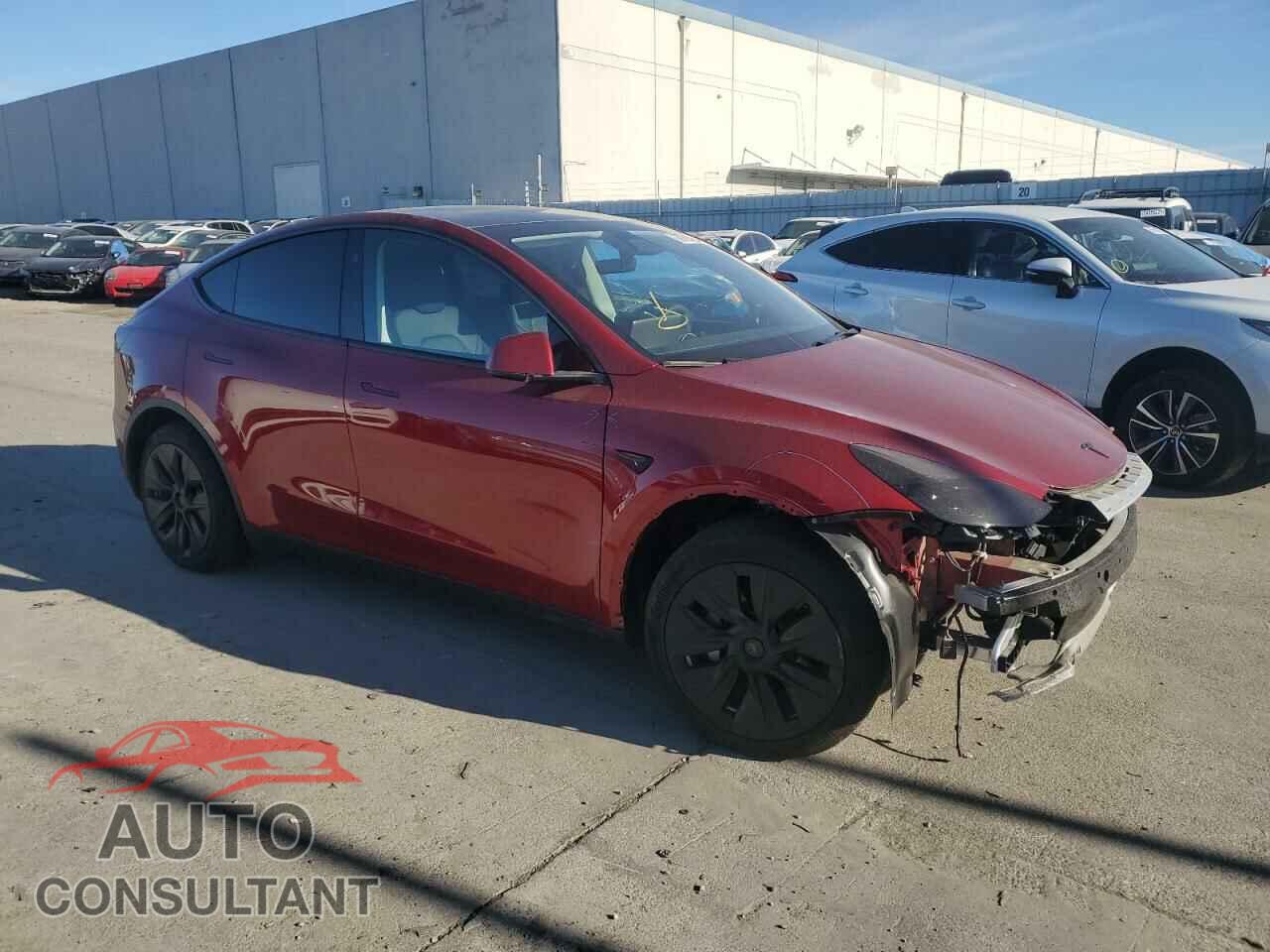 TESLA MODEL Y 2024 - 7SAYGDED7RF052678