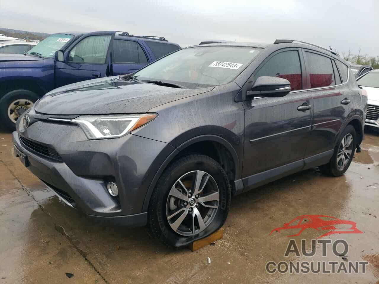 TOYOTA RAV4 2017 - JTMWFREV9HJ701904