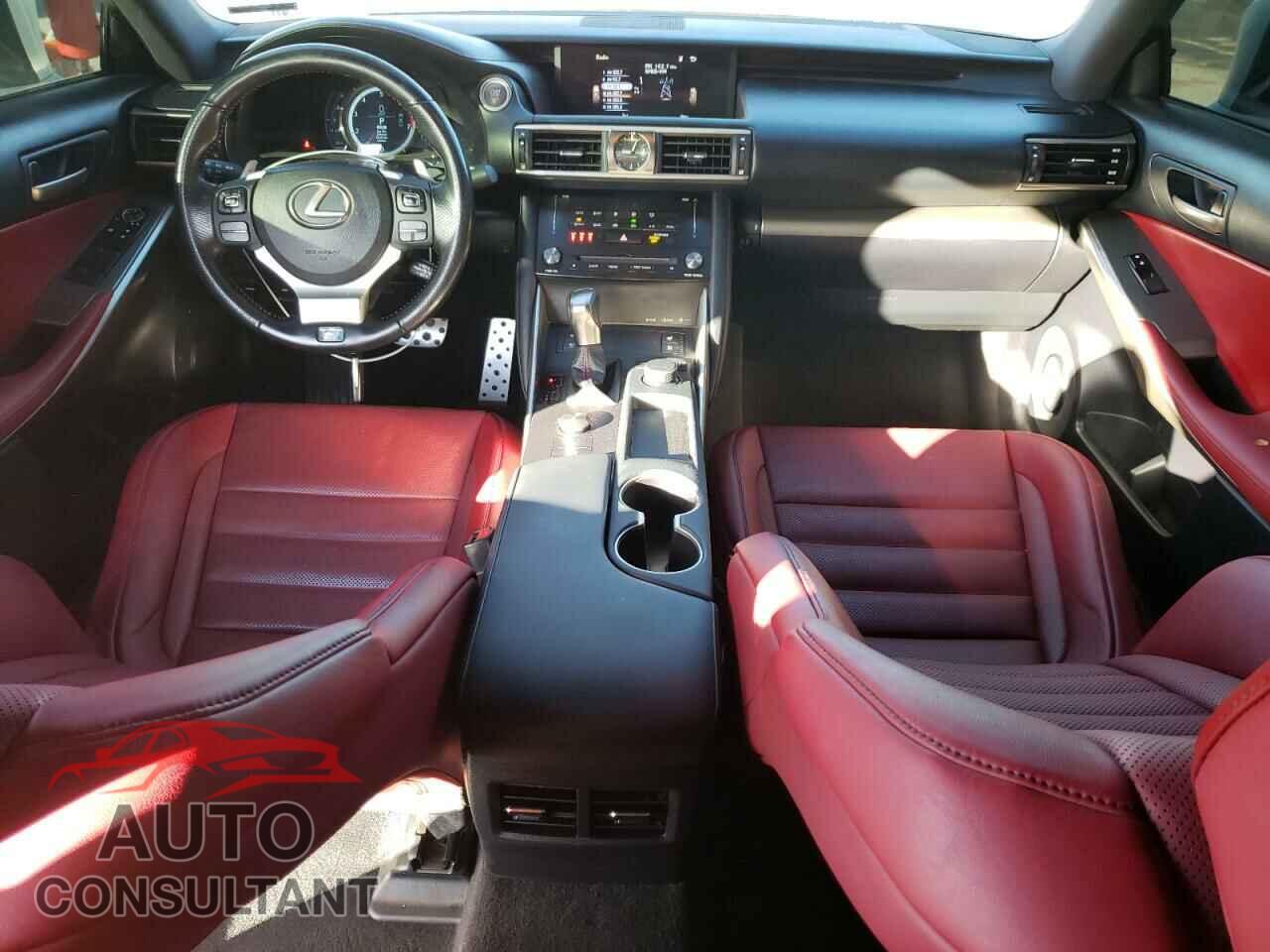 LEXUS IS 2017 - JTHBA1D27H5045649