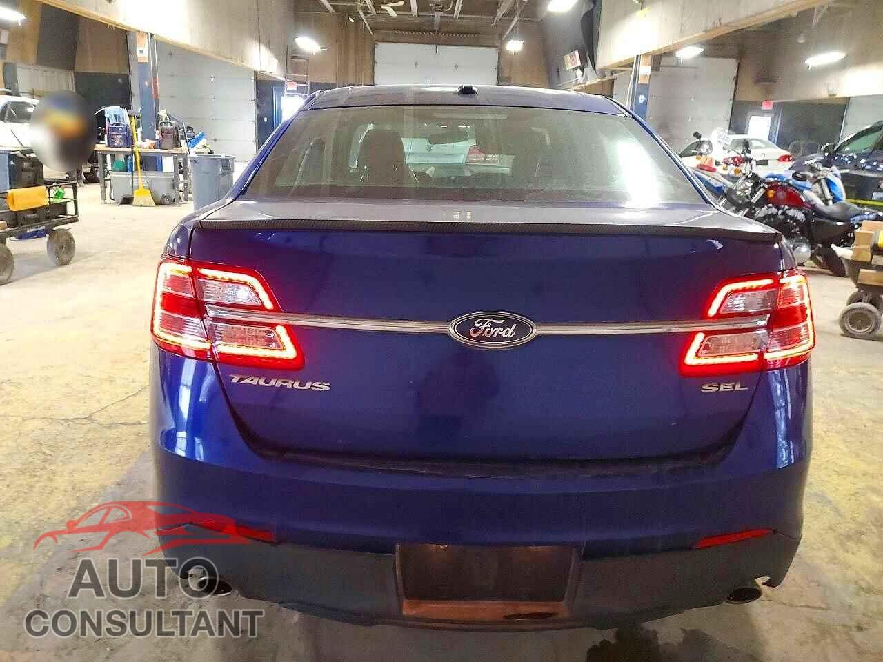 FORD TAURUS 2013 - 1FAHP2E87DG121975