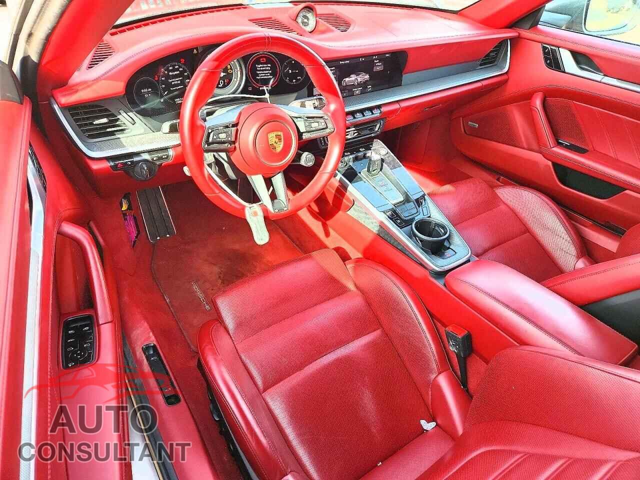 PORSCHE 911 2021 - WP0CD2A95MS263718
