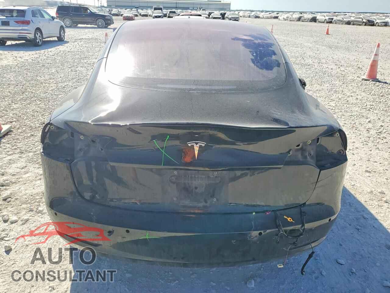 TESLA MODEL 3 2018 - 5YJ3E1EA7JF017483