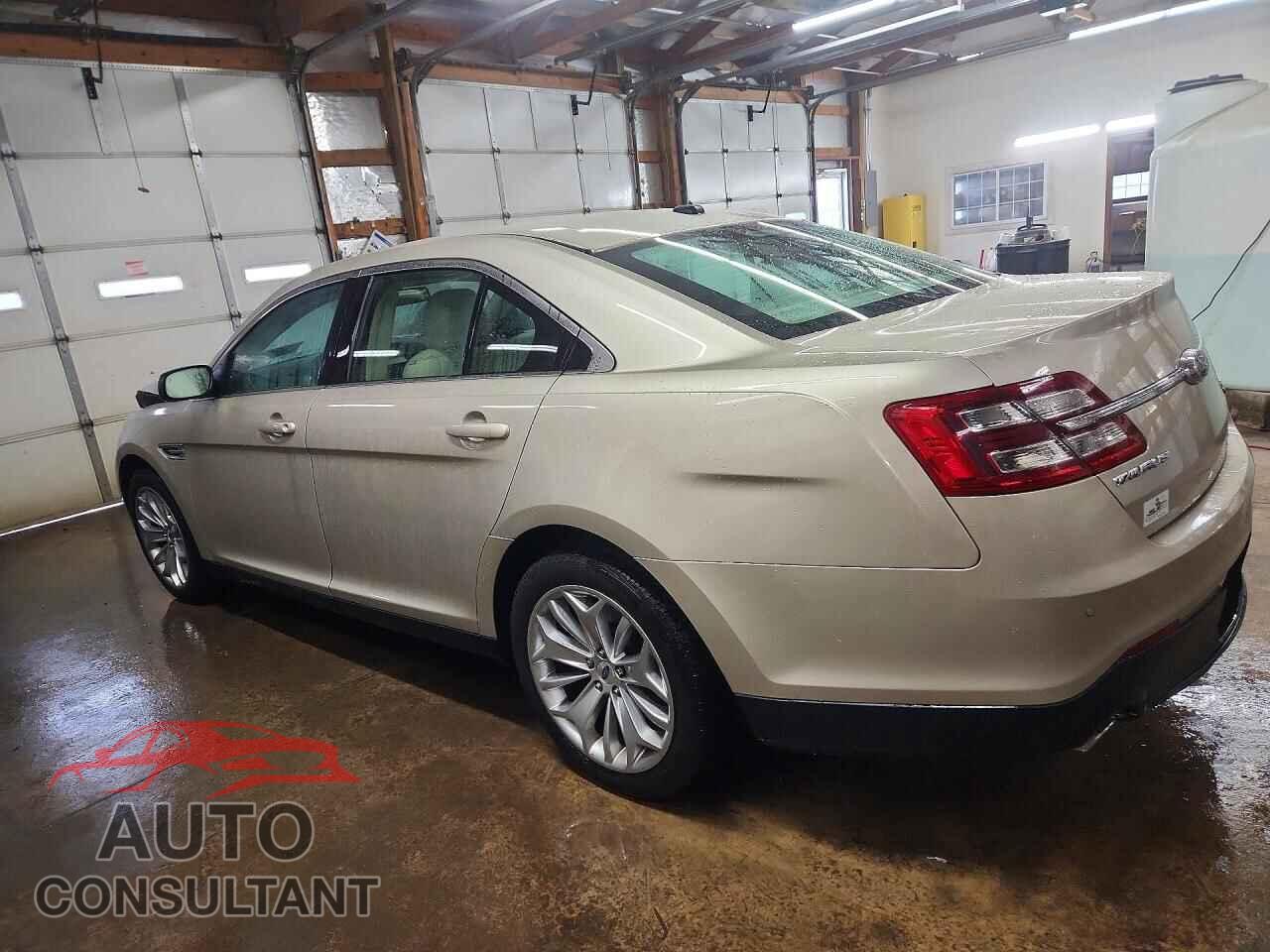 FORD TAURUS 2017 - 1FAHP2F89HG129919