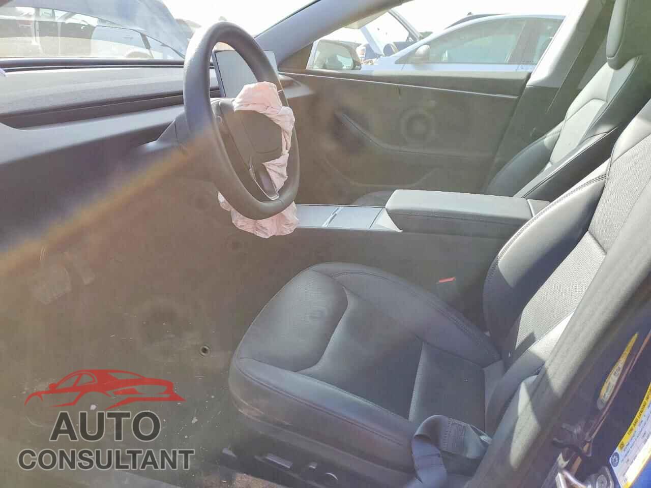 TESLA MODEL 3 2024 - 5YJ3E1EB2RF737021