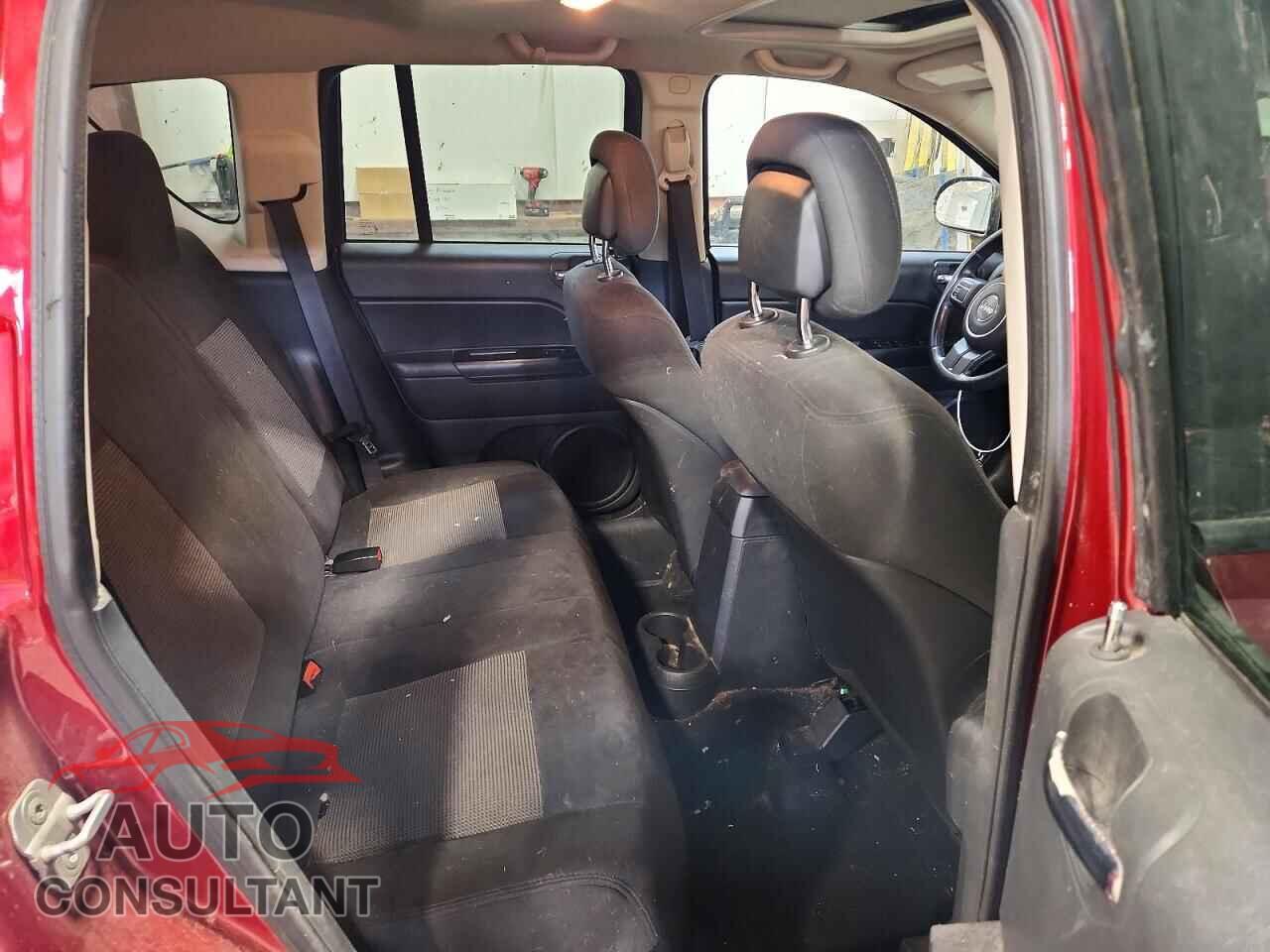 JEEP COMPASS 2011 - 1J4NT4FBXBD224055
