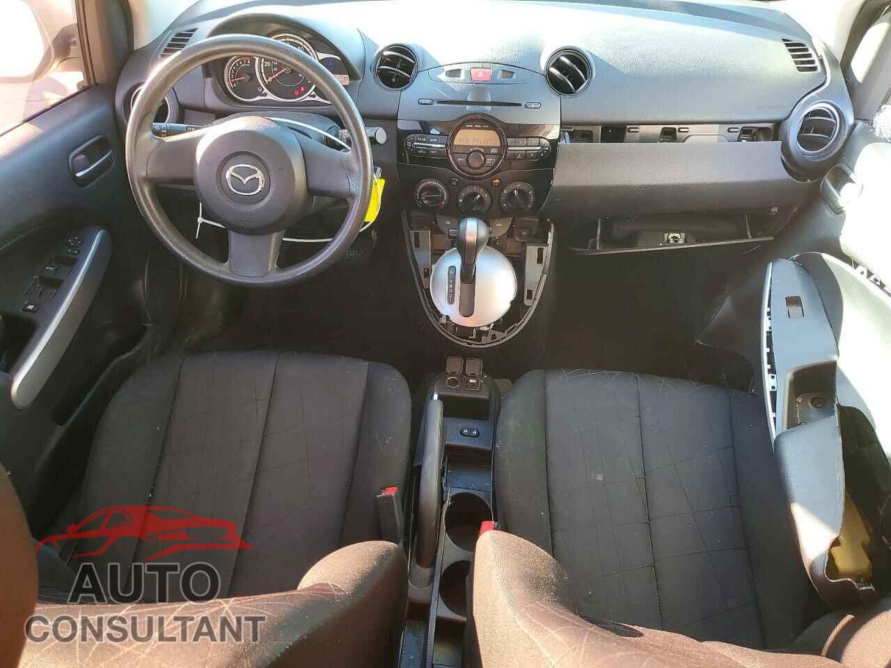 MAZDA 2 2013 - JM1DE1KZ1D0153089