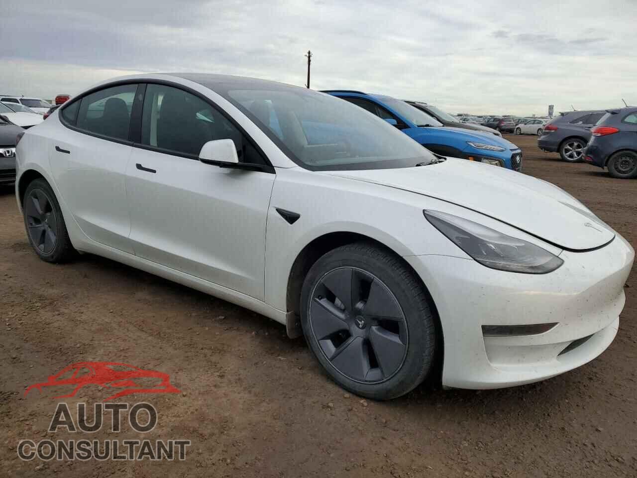 TESLA MODEL 3 2023 - 5YJ3E1EA5PF484801