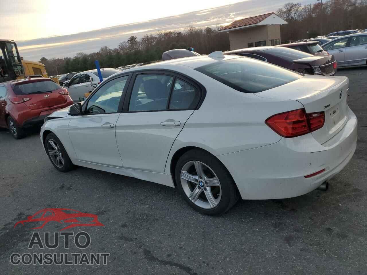 BMW 3 SERIES 2015 - WBA3C3G52FNS73845