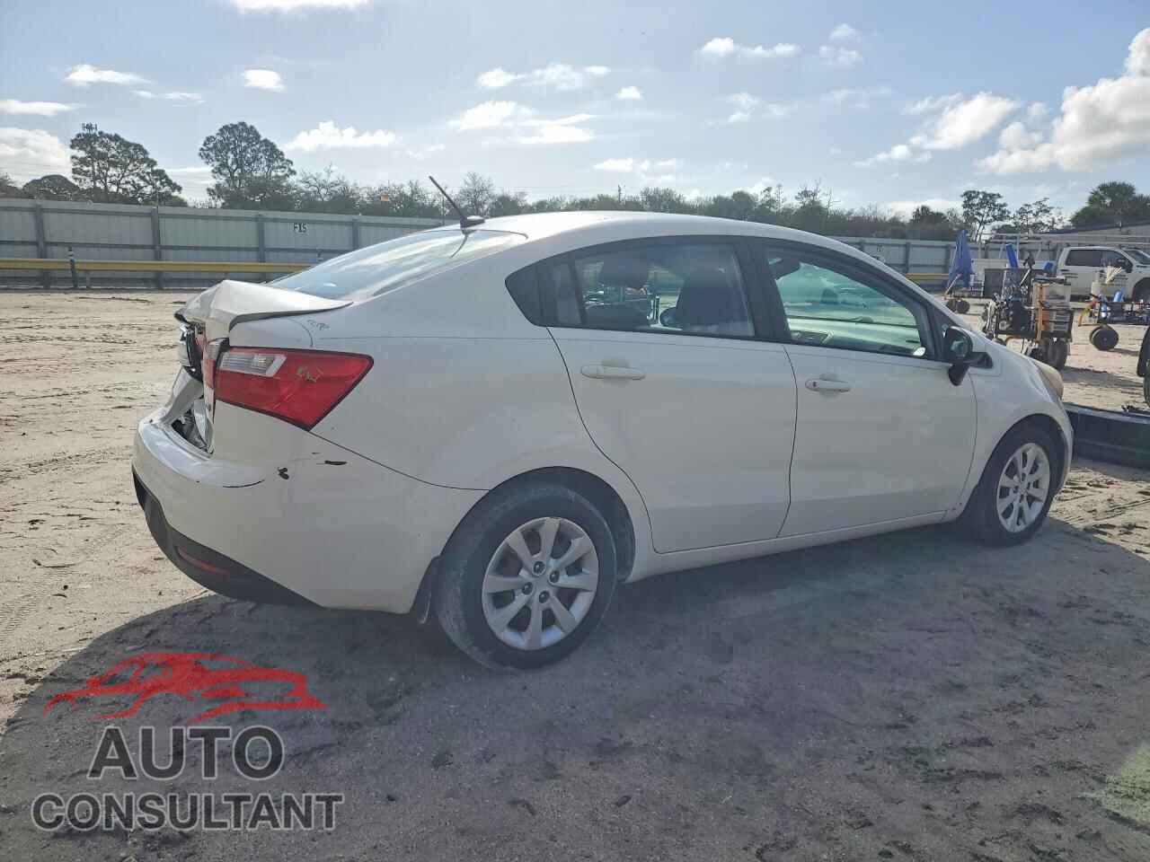 KIA RIO 2015 - KNADM4A37F6479848