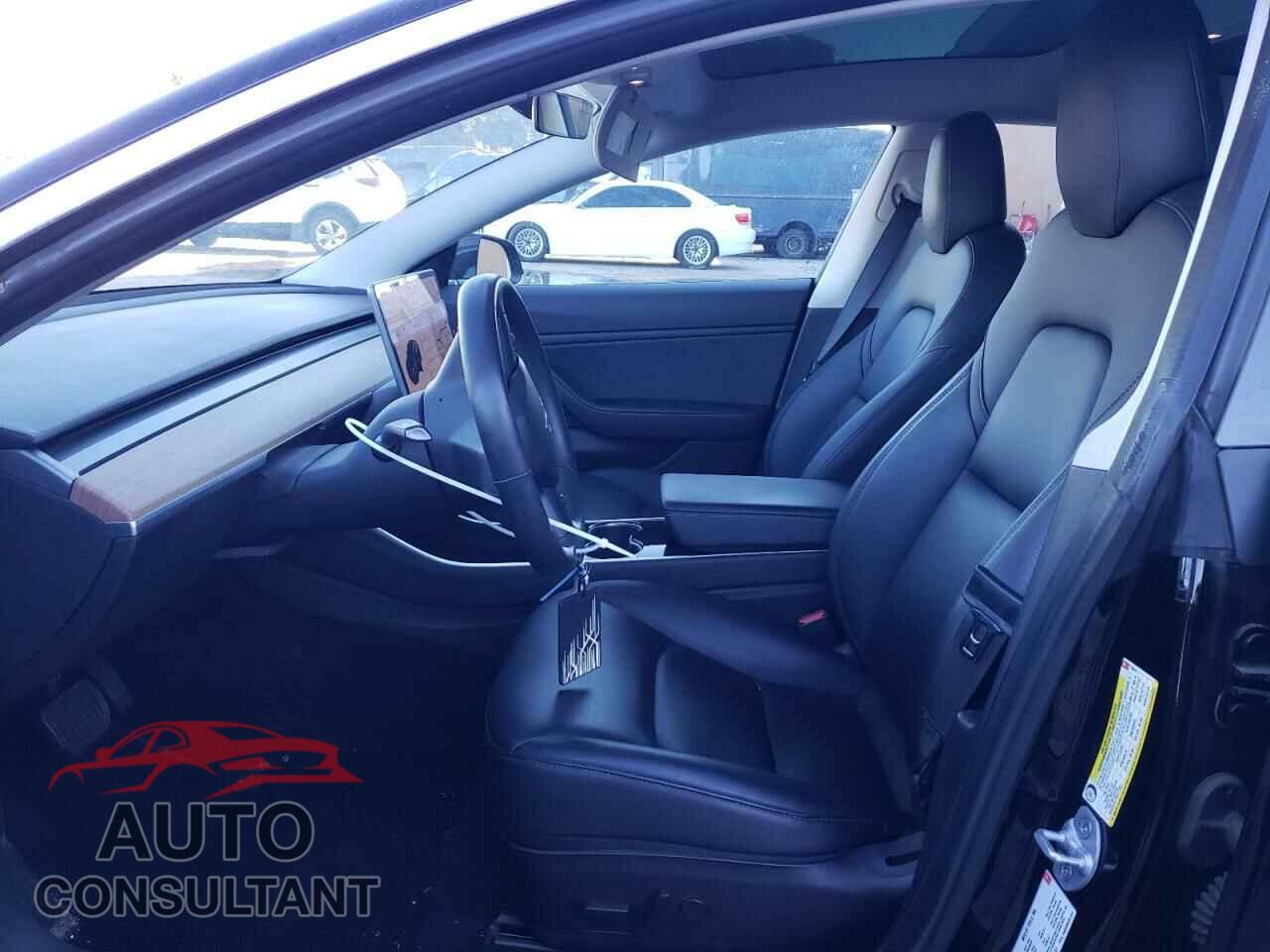 TESLA MODEL 3 2018 - 5YJ3E1EA6JF156441