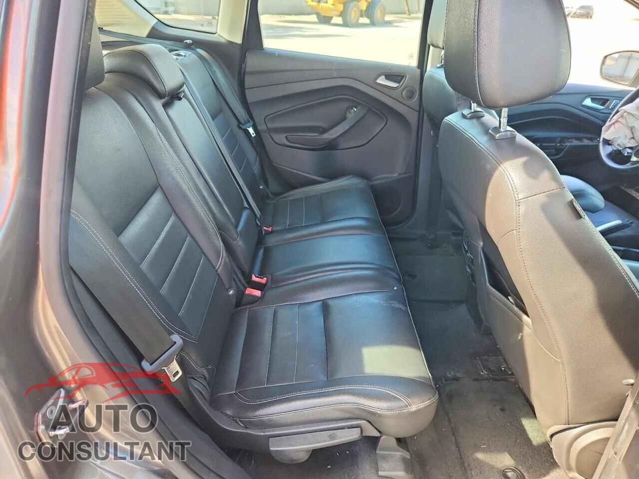 FORD CMAX 2013 - 1FADP5CU8DL531322