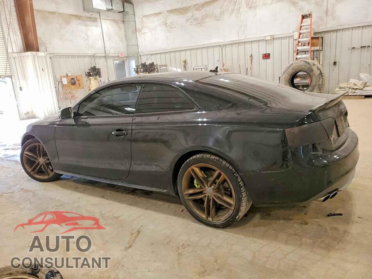 AUDI S5/RS5 2012 - WAUCVAFR8CA000687