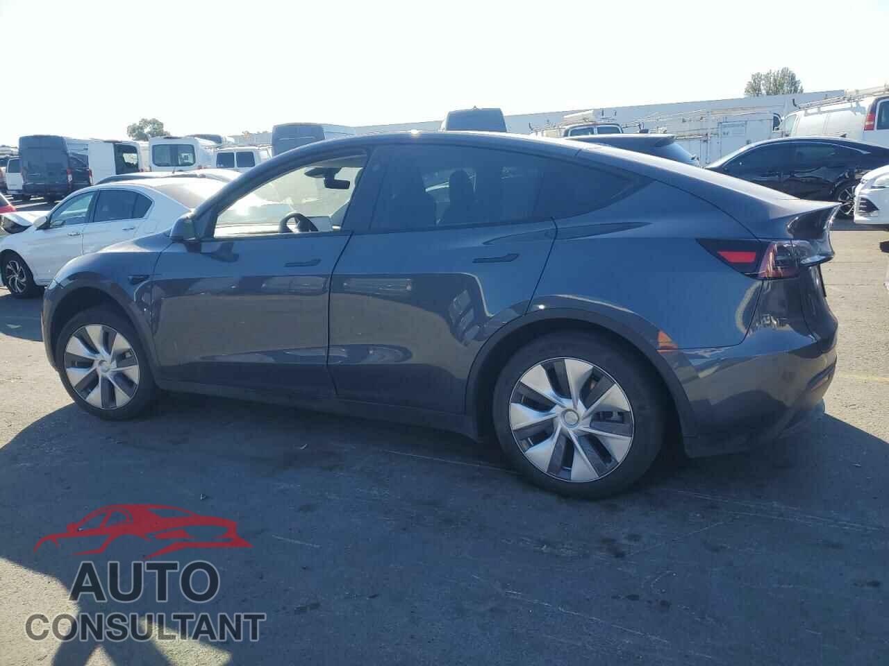 TESLA MODEL Y 2023 - 7SAYGDED4PF940897