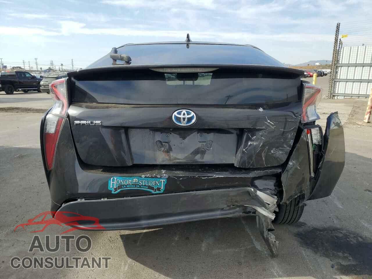 TOYOTA PRIUS 2017 - JTDKBRFU6H3036111