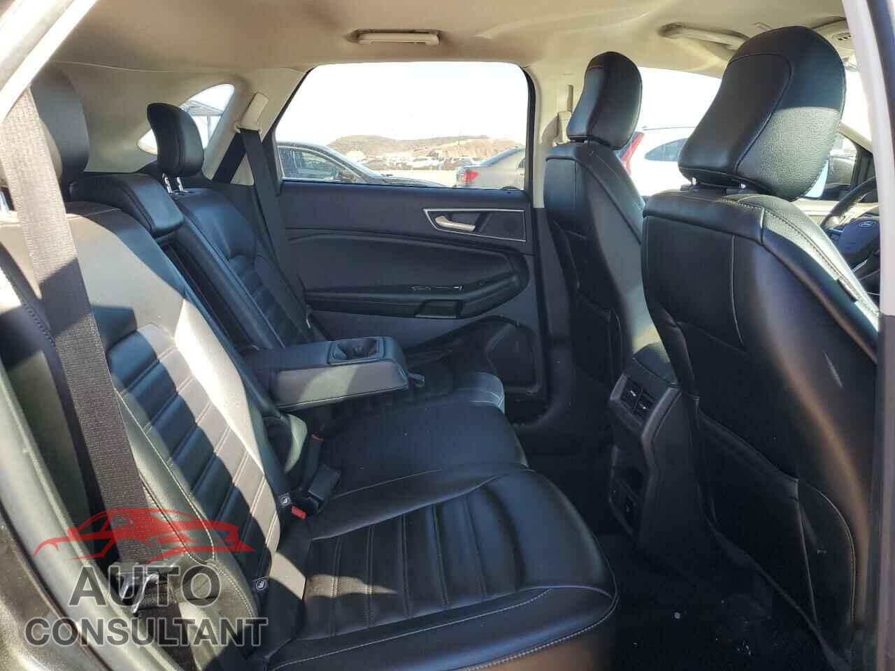 FORD EDGE 2020 - 2FMPK3J93LBA28090