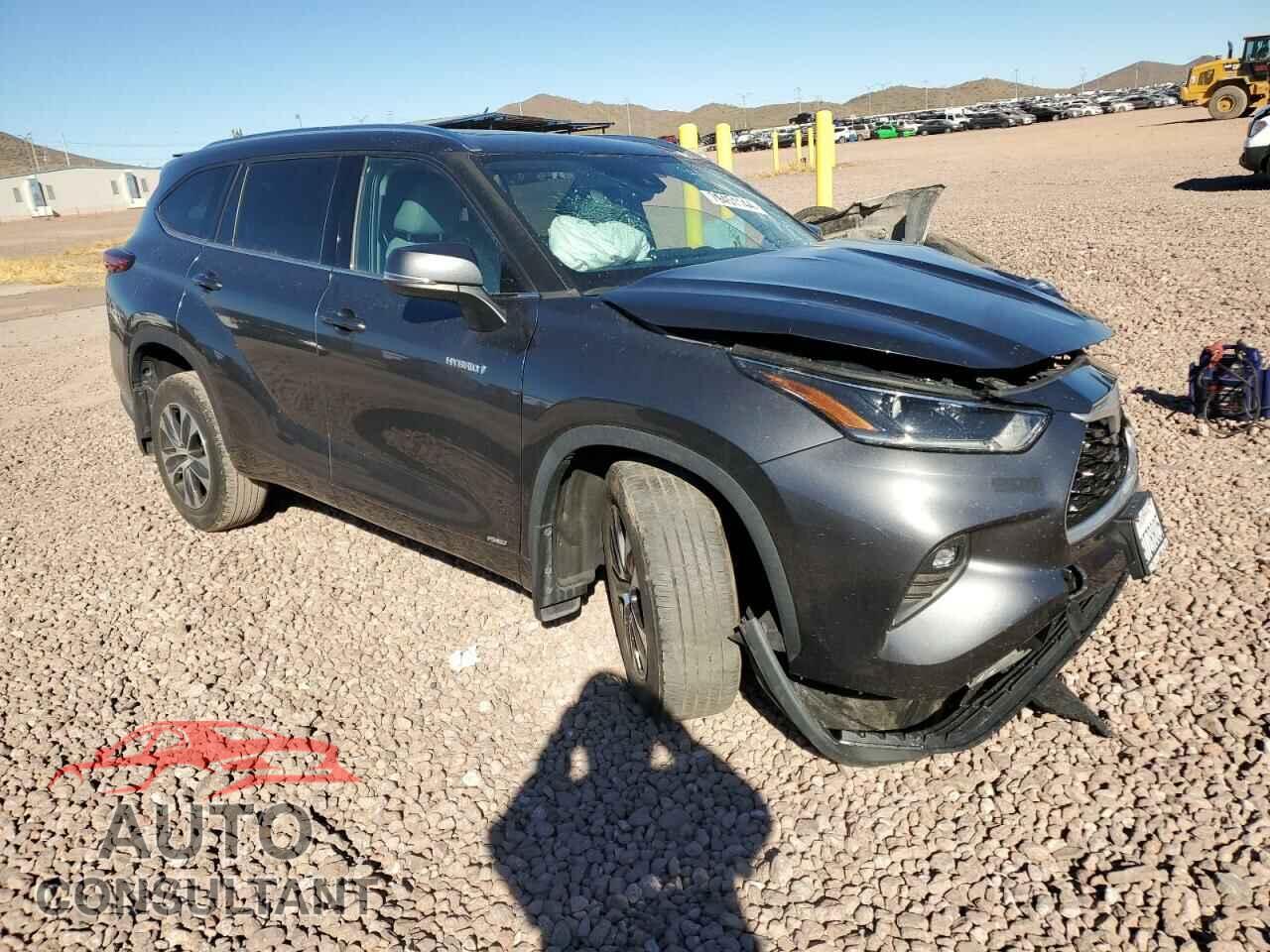 TOYOTA HIGHLANDER 2021 - 5TDHBRCH4MS517940