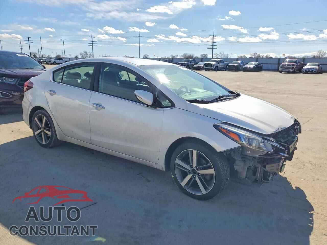 KIA FORTE 2017 - 3KPFL4A84HE006884
