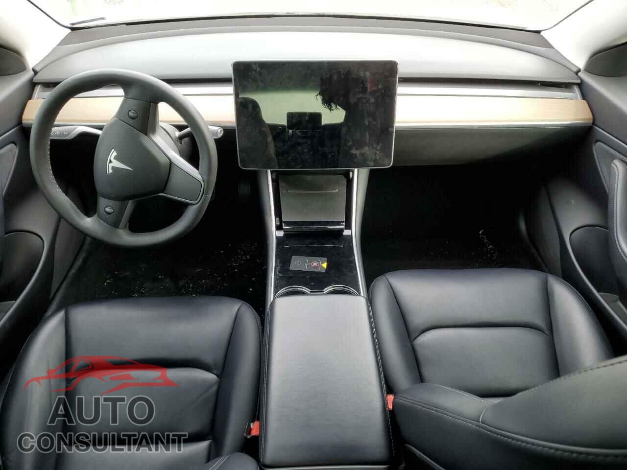 TESLA MODEL 3 2020 - 5YJ3E1EB8LF650554